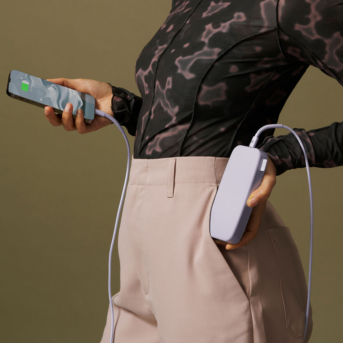 Powerbanks - Laad je apparaten op waar je ook bent. In het vliegtuig, in de trein of tijdens een hike; met onze Powerbanks zit je nooit zonder energie!